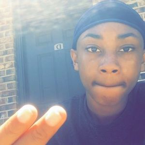 Meet your Posher, Erek